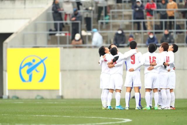 U23国足备战之际，女足无缘决赛引发网络热议